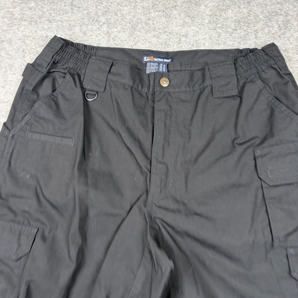 5.11 Tactical Cargo Shorts Mens 36 Black Tactical Series Utility Gorpcore - Picture 4 of 13